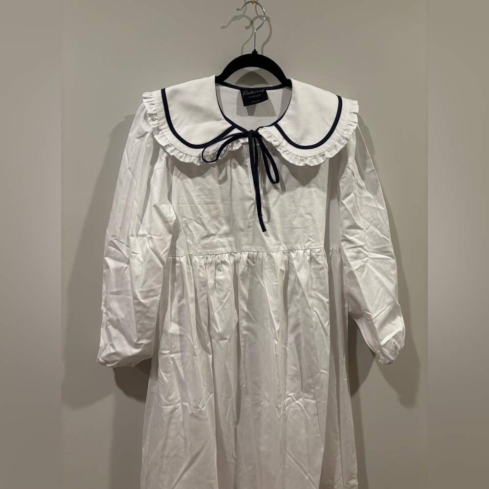 ASOS White Long Sleeve Gown with Bishop Sleeves - Picture 5 of 10